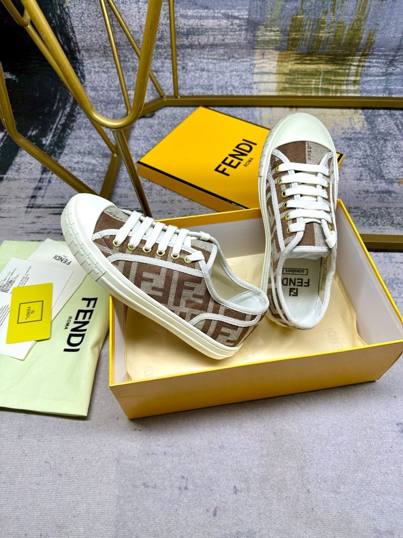 Fendi Low Shoes